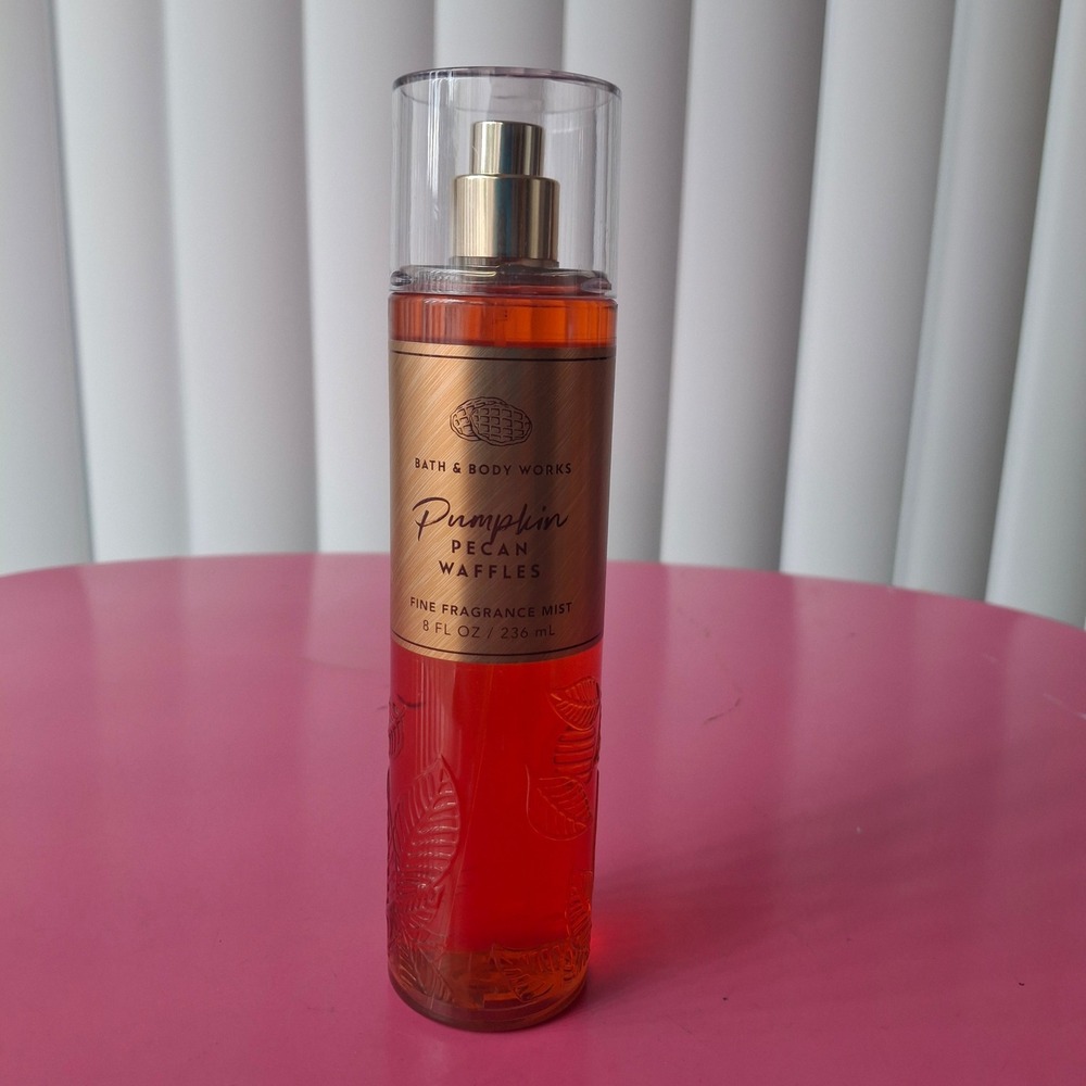 Bath & Body Works PUMPKIN PECAN WAFFLES Fine Fragrance Mist 8 oz Retired